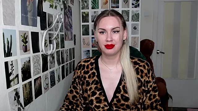 CapriScorpion online show from 09-29-25, 01:05