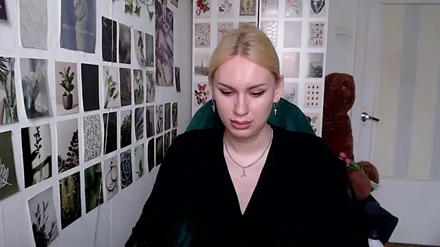 CapriScorpion online show from 04-29-26, 12:09