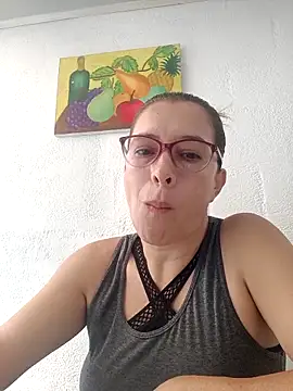Snapshot of mademonsexy chatting on 04-30-26, 04:13 mademonsexy online show from 04-30-26, 04:13
