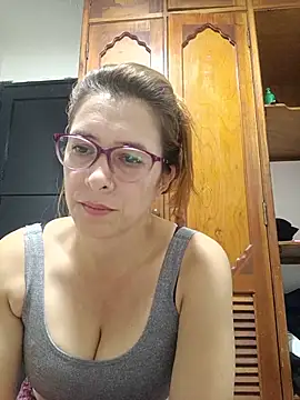 Snapshot of mademonsexy chatting on 05-19-26, 02:51 mademonsexy online show from 05-19-26, 02:51