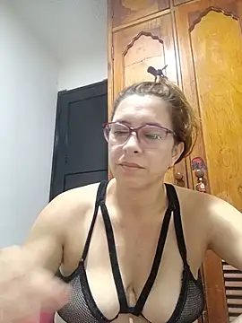 Snapshot of mademonsexy chatting on 07-04-26, 12:50 mademonsexy online show from 07-04-26, 12:50