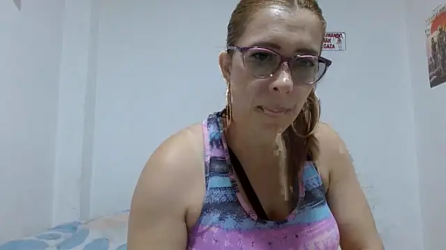 Snapshot of mademonsexy chatting on 07-25-26, 01:58 mademonsexy online show from 07-25-26, 01:58