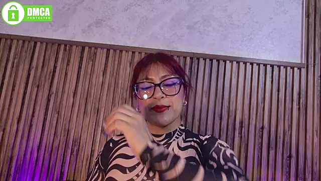 evelynjohnsoon online show from 06-11-26, 05:55