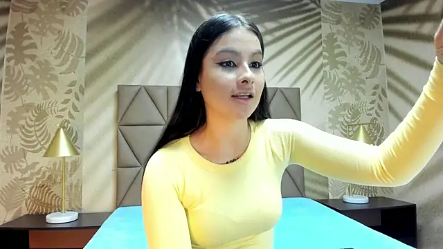 AnneDixie online show from 05-11-26, 03:12
