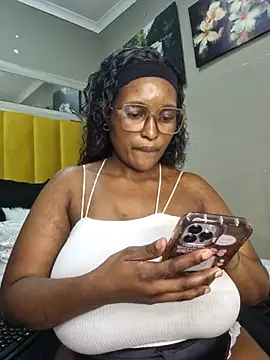 Bustygoddess32 online show from 03-20-25, 03:04