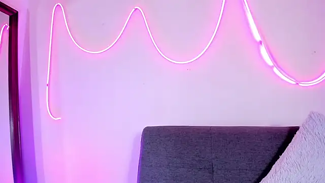 artmiaa online show from 01-04-25, 05:05