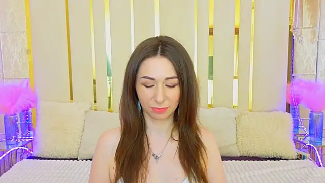 KimmmLi online show from 06-16-26, 01:14