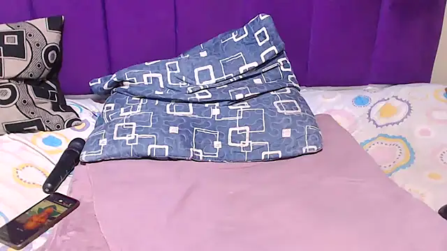 BLACKberry008 online show from 04-25-26, 06:05