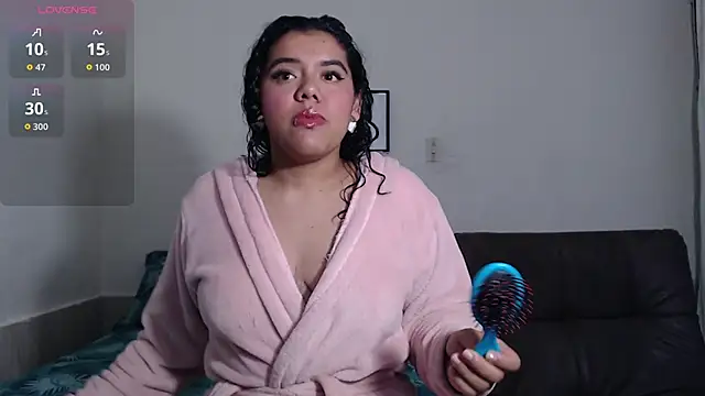 Snapshot of agata_22 chatting on 11-28-25, 04:15 agata 22 online show from 11-28-25, 04:15