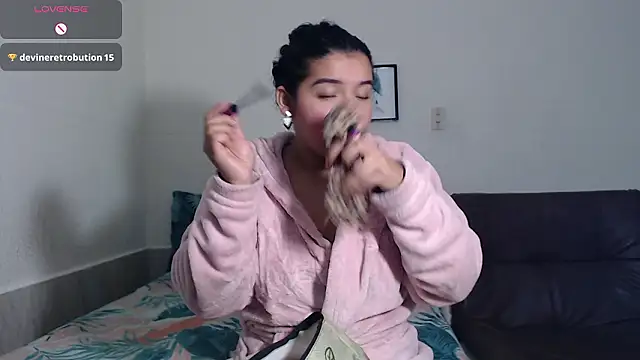 Snapshot of agata_22 chatting on 02-03-26, 03:15 agata 22 online show from 02-03-26, 03:15