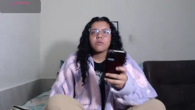 Snapshot of agata_22 chatting on 03-13-26, 03:13 agata 22 online show from 03-13-26, 03:13