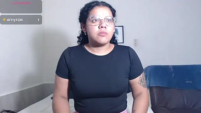 Snapshot of agata_22 chatting on 05-06-26, 03:24 agata 22 online show from 05-06-26, 03:24