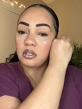 Snapshot of DestineeJayde chatting on 01-22-25, 04:55 DestineeJayde online show from 01-22-25, 04:55