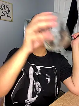 Snapshot of DestineeJayde chatting on 09-16-25, 04:35 DestineeJayde online show from 09-16-25, 04:35