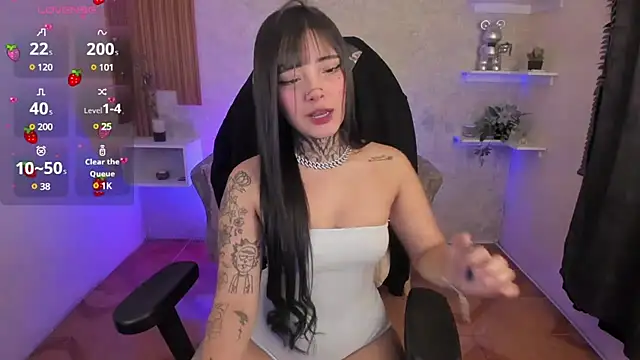 mia catt05 online show from 01-31-25, 07:07