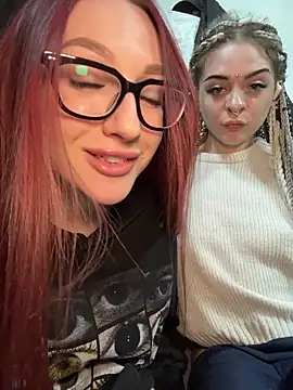 RollingGirls online show from 02-22-26, 01:09