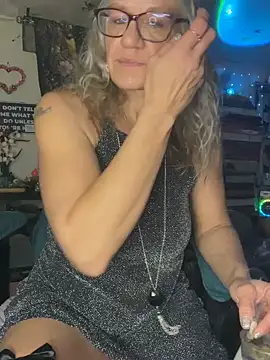 TrenaAnne online show from 03-22-25, 03:41