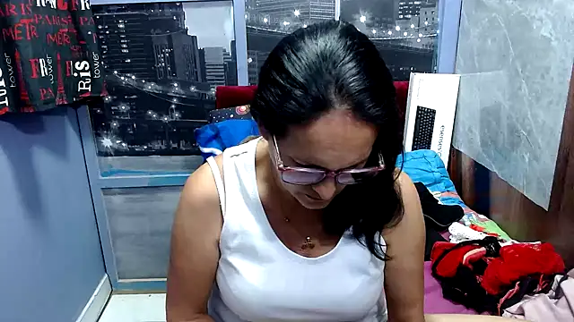 Nastylatinaxxx online show from 01-15-25, 10:46