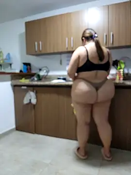 Snapshot of RachellGraham chatting on 02-12-26, 01:00 RachellGraham online show from 02-12-26, 01:00