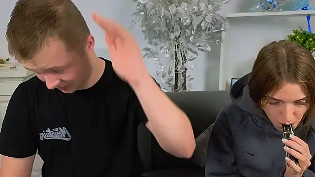  Olli  Stiw  online show from 10-22-25, 08:14