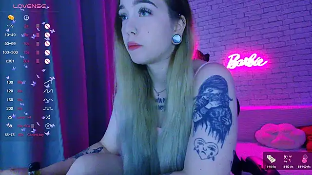 -Stacyy- online show from 10-11-25, 05:17