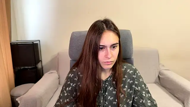 AliceKolltt online show from 10-20-25, 11:43