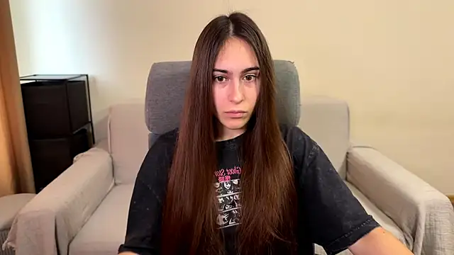 AliceKolltt online show from 11-18-25, 09:47