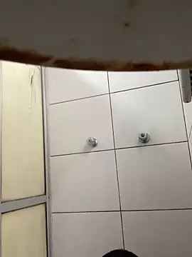 Snapshot of Casal_Safado_ chatting on 02-22-25, 07:03 Casal Safado online show from 02-22-25, 07:03