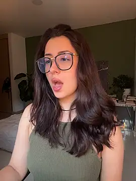 EmaSaenz online show from 07-17-26, 11:09