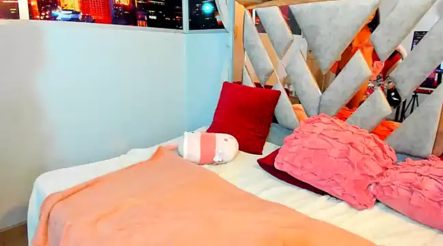 Kendall Sophy online show from 03-03-25, 10:31