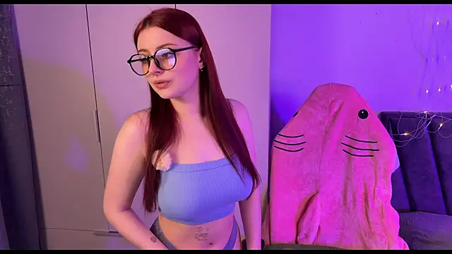 RozieRose online show from 10-01-25, 04:51