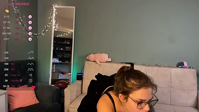 HumbleJess online show from 04-29-26, 04:11