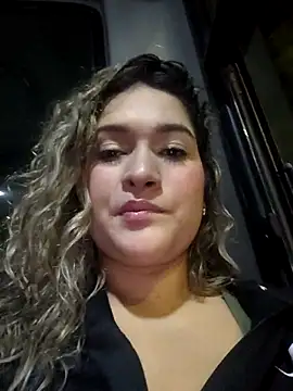 Sara smiiith211 online show from 04-29-26, 01:10