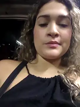 Sara smiiith211 online show from 04-30-26, 12:50