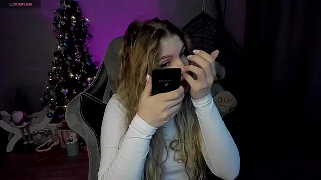 lily williamss online show from 12-20-24, 12:08