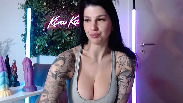 Snapshot of KiraKane1 chatting on 10-08-25, 04:54 KiraKane1 online show from 10-08-25, 04:54