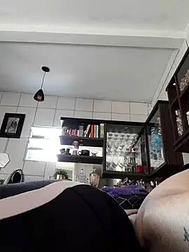 Snapshot of marcialoira chatting on 11-11-25, 06:52 marcialoira online show from 11-11-25, 06:52