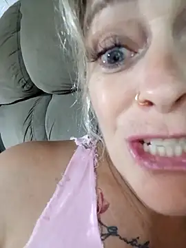 Snapshot of marcialoira chatting on 03-11-26, 12:16 marcialoira online show from 03-11-26, 12:16