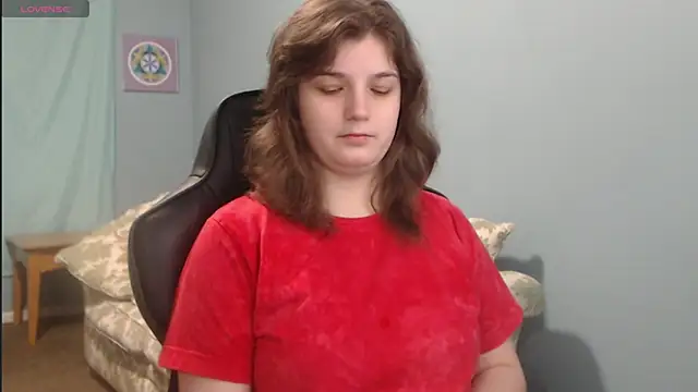 Snapshot of TreeJeanne chatting on 12-19-24, 02:24 TreeJeanne online show from 12-19-24, 02:24