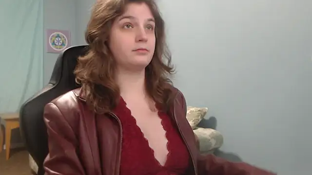 Snapshot of TreeJeanne chatting on 01-20-25, 02:36 TreeJeanne online show from 01-20-25, 02:36