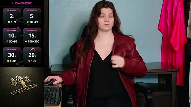 Snapshot of TreeJeanne chatting on 03-10-26, 11:26 TreeJeanne online show from 03-10-26, 11:26