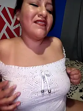 Snapshot of kali_lopez chatting on 01-14-25, 06:45 kali lopez online show from 01-14-25, 06:45