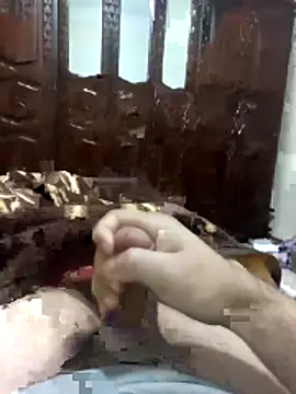 Snapshot of Hot_Boy_2004 chatting on 03-21-26, 03:15 Hot Boy 2004 online show from 03-21-26, 03:15