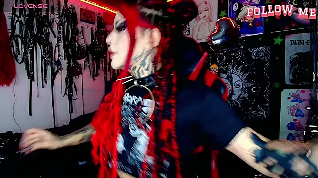 Snapshot of jannaink_ chatting on 12-01-25, 11:43 jannaink online show from 12-01-25, 11:43