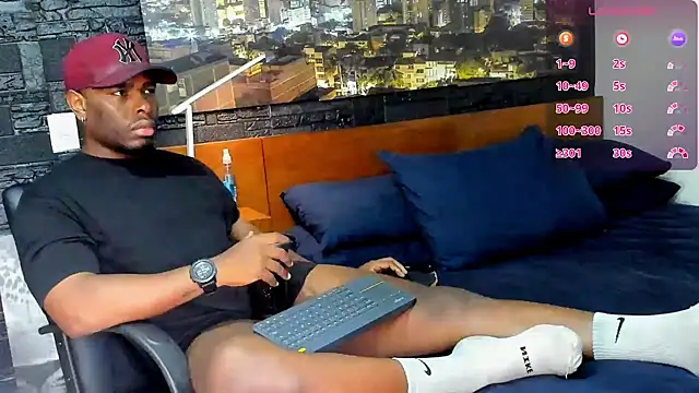 Snapshot of thomas_santtos1 chatting on 02-17-25, 12:59 thomas santtos1 online show from 02-17-25, 12:59