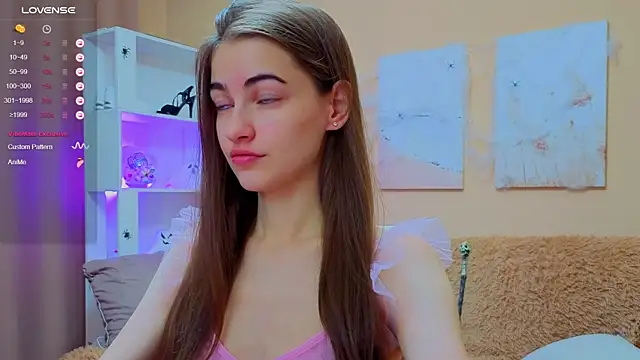 AstoriyaNight online show from 10-25-25, 04:09