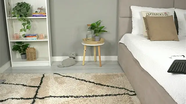 JuliaRichard online show from 07-10-26, 10:07
