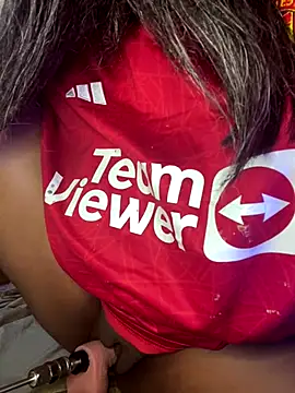 Snapshot of Cherrytowild chatting on 10-20-25, 08:53 Cherrytowild online show from 10-20-25, 08:53