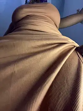 Snapshot of Cherrytowild chatting on 02-14-26, 11:51 Cherrytowild online show from 02-14-26, 11:51