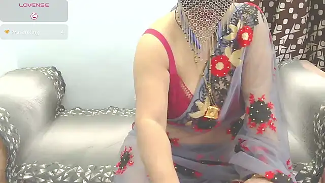 Snapshot of sheetaldave chatting on 01-11-25, 06:12 sheetaldave online show from 01-11-25, 06:12